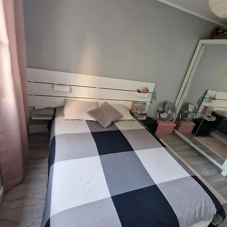 Homestay Magnifique *